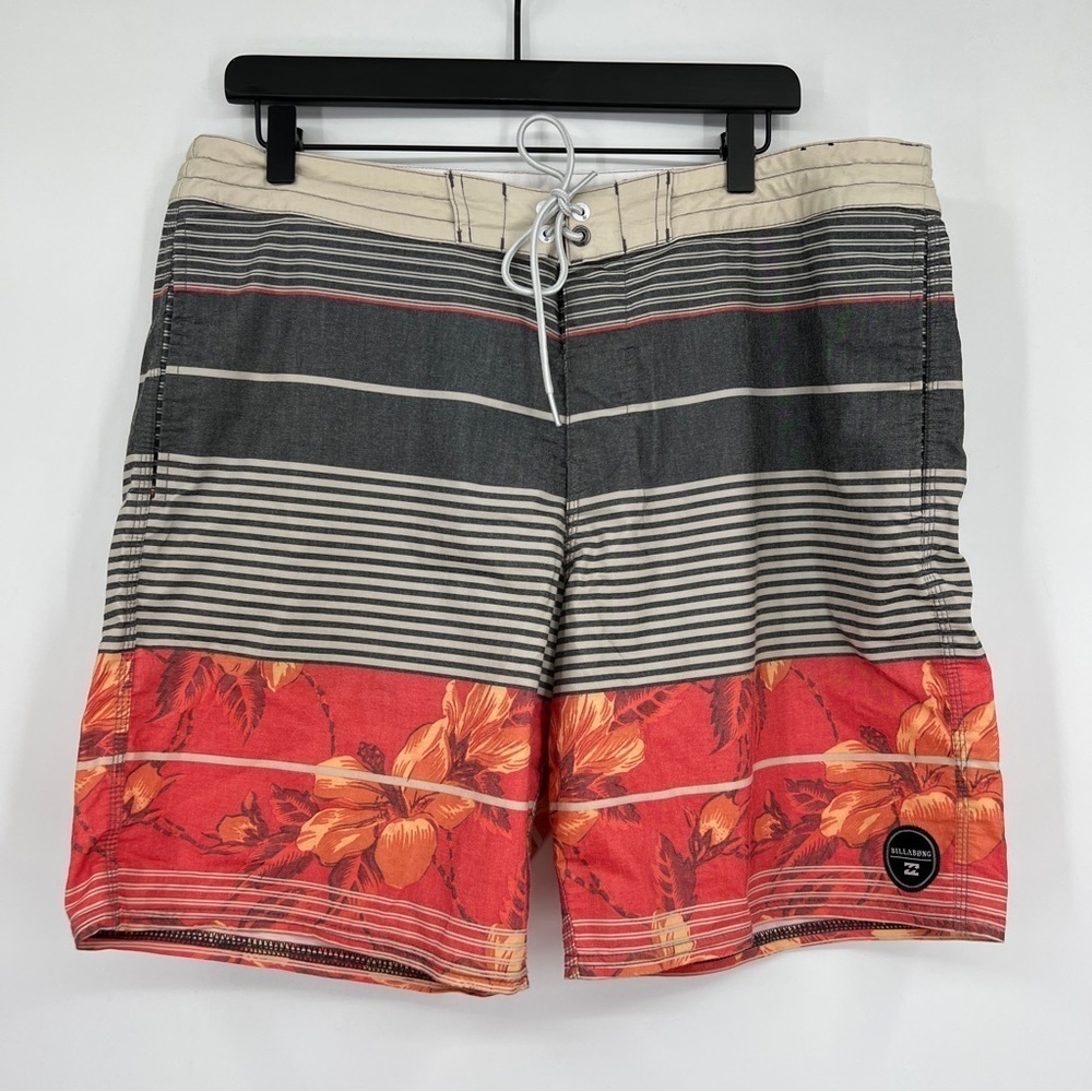 Billabong Men's Striped Tropical Floral Drawstring Tie Pocketed Swim Trunks